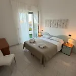 La Plancia 3* אוטרנטו