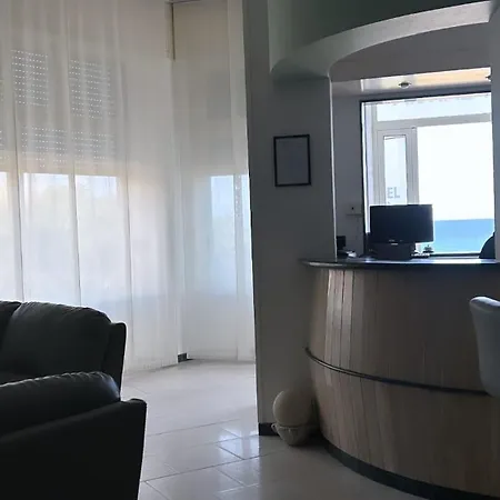 La Plancia מלון אוטרנטו
