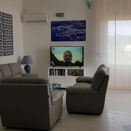 La Plancia 3* Отранто