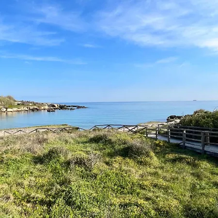 Hotell La Plancia 3*