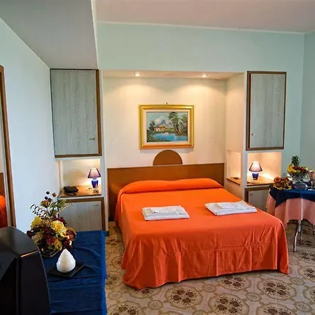 La Plancia 3* Отранто