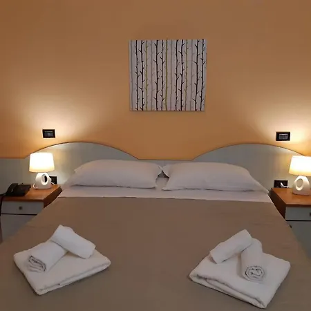 La Plancia Отель